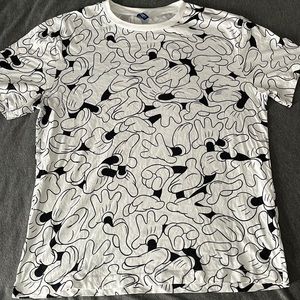 Disney H&M Mickey Mouse Hand All Over Print Tee Size Medium